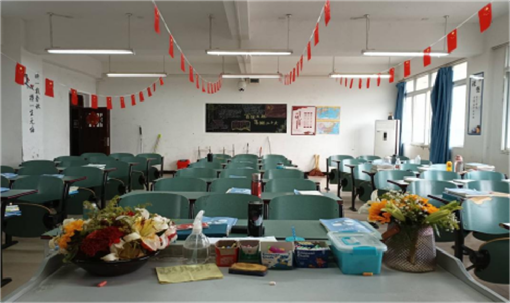 喜庆二十大、奋进新征程——我校积极开展绿色教室评比活动619.png